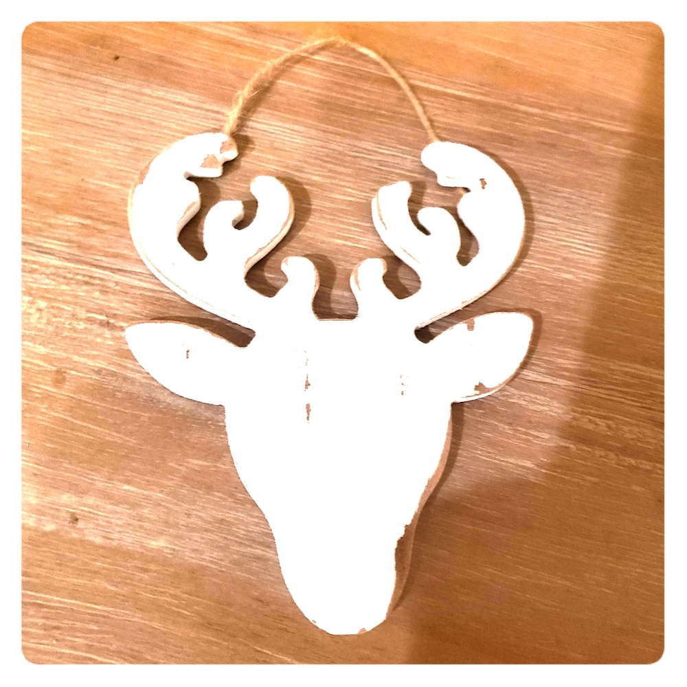 Deer ornament